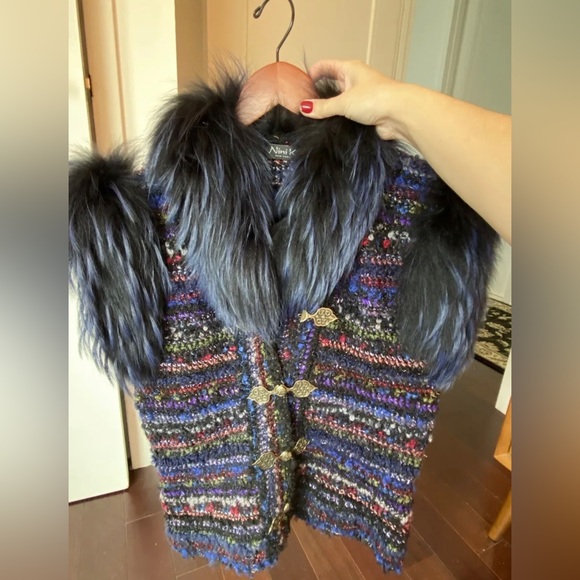 Nini K Saks Fifth Avenue Hade-Made Vest With Real Fox Hand Crocheted One Size - Picture 5 of 14